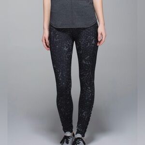 Lululemon Speed Tight
